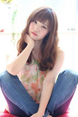 丸顔さんにもおすすめ